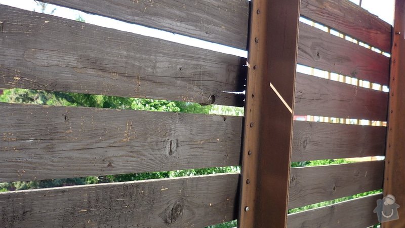 Výměna dřevěného zábradlí na balkóně: balkon_1_