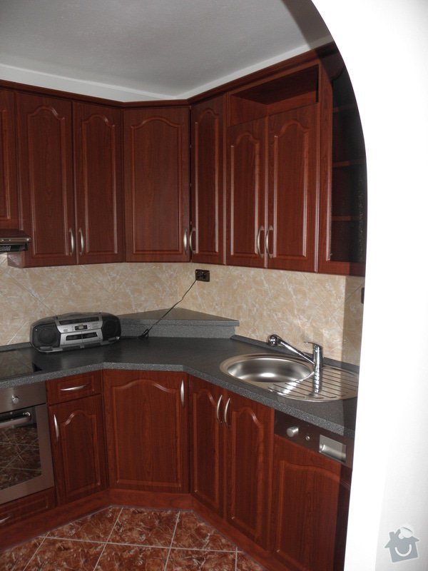 Rekonstrukce celého bytu,koupelny a výroba kuchyně: P6147145