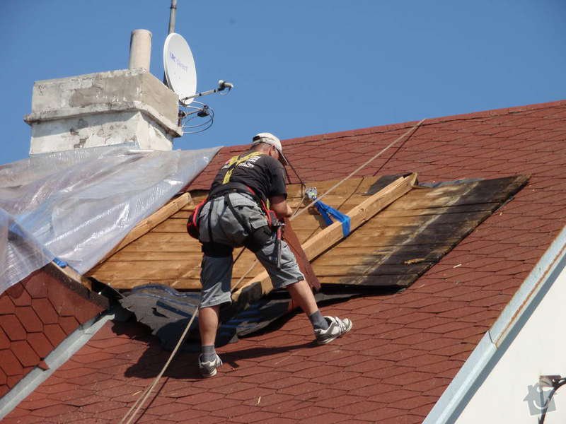 Oprava střechy po vichřici: hauptvogl_02