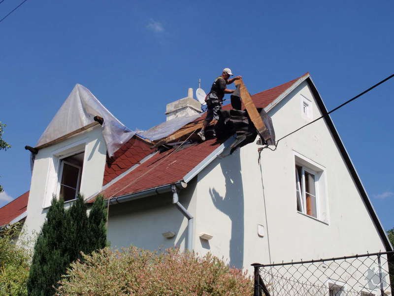 Oprava střechy po vichřici: hauptvogl_03