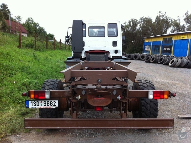 Nástavba na rám nákladního automobilu: IMG_1001