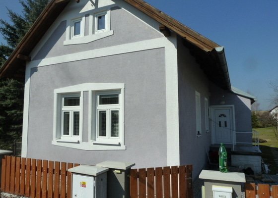 Renovace fasády, zhotovení plotu, zámkové dlažby, pergola