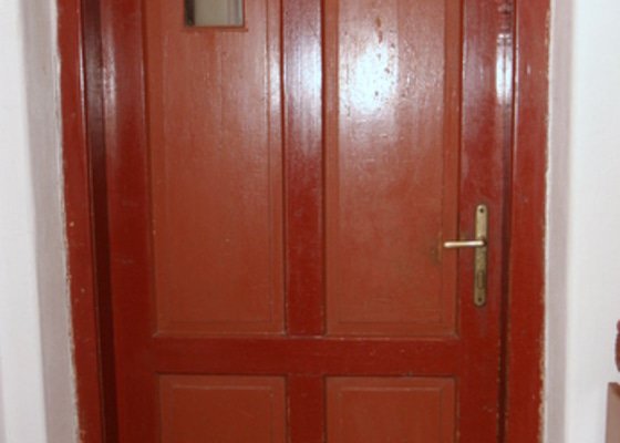 Historická dřevěné okno a dveře na chalupu