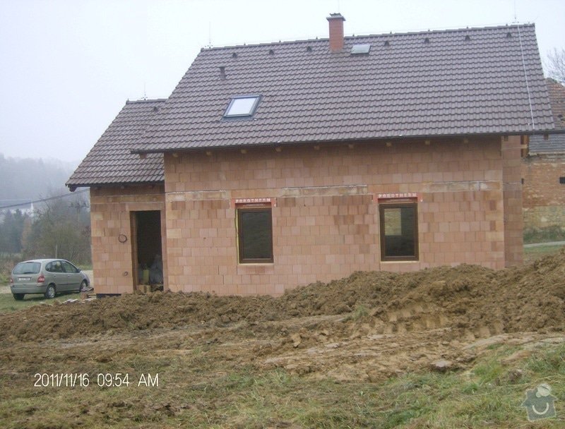 Plastová okna a vchodové dveře k RD: 2011_stavba_narozeniny2_004