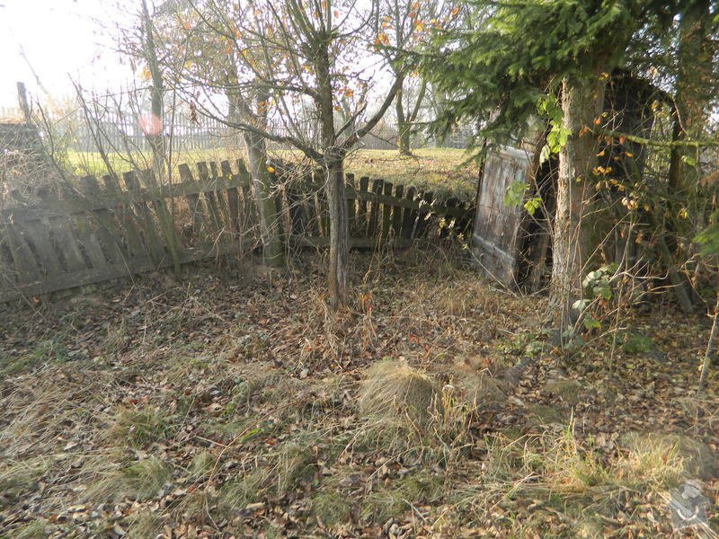 Dřevený chalupářský plot : DSCN1123