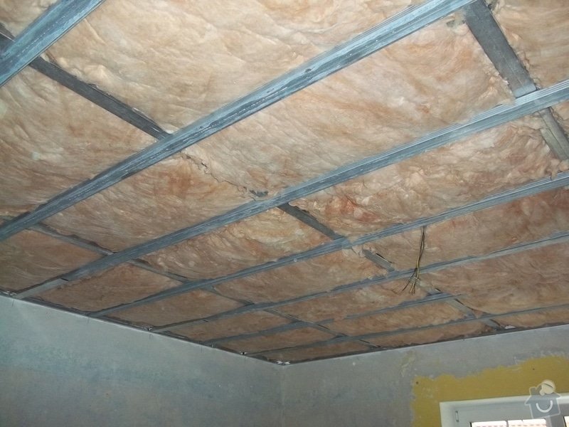 Snížení stropu Sádrokartonem se zateplením cca 20m2 Kladno: 104_1011