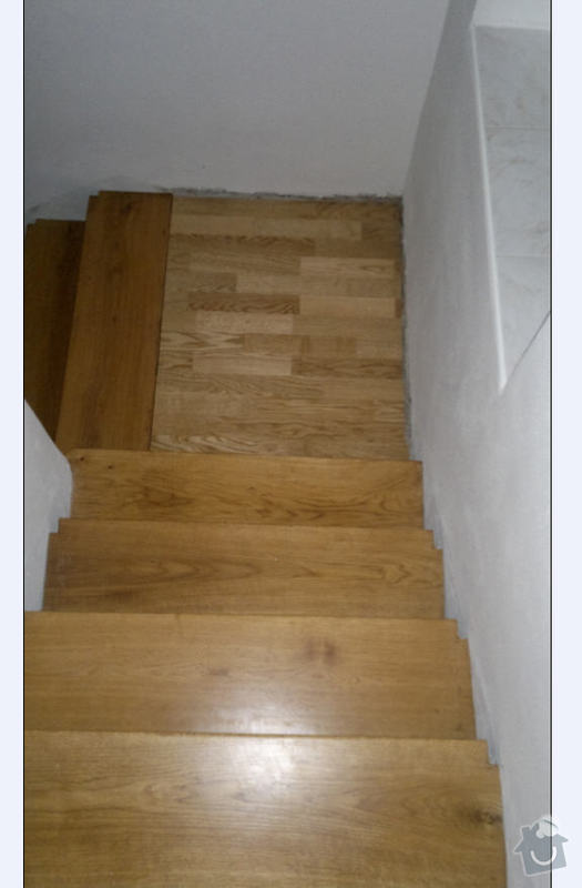 Dřevěné schodiště - postranice, podesty: schody1