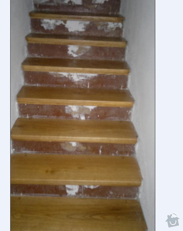 Dřevěné schodiště - postranice, podesty: schody2