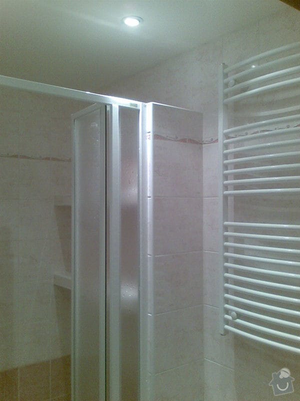 Předělání koupelny z umakartového jádra na zděné + změna místo vany sprchoví kout zděný: Obraz032