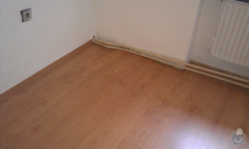 Pokladka plovouci podlahy 5x4m: 2012-02-06_14.04.07