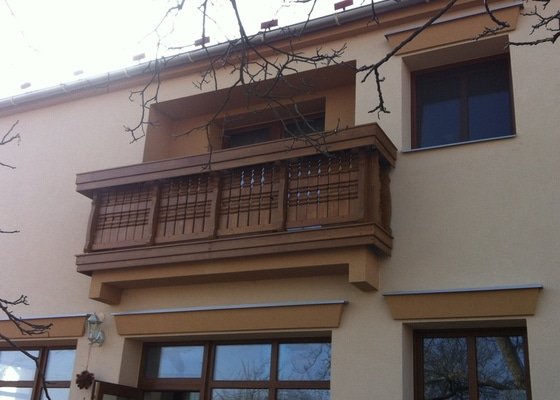 Výroba dřevěného balkónu v alpském stylu