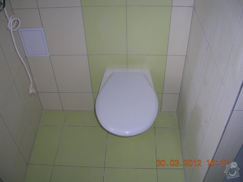 Obložení koupelny,WC a kuchyně: DSCN4306