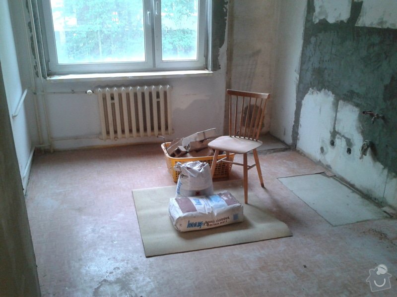 Renovace omítek a stropů,štukování,malířské práce,nátěry radiátorů v bytě 3+1: Fotografie-0051