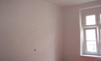 Malování (2 pokoje), štukování cca 3 m2