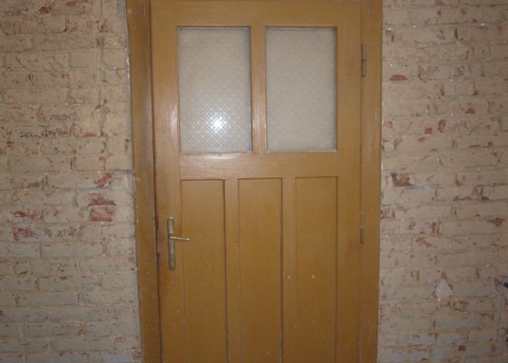 Renovace dveří a zárubní 4 ks - stav před realizací