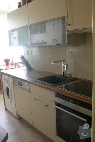 Kuchyně v panelovém domě: DSCN4763
