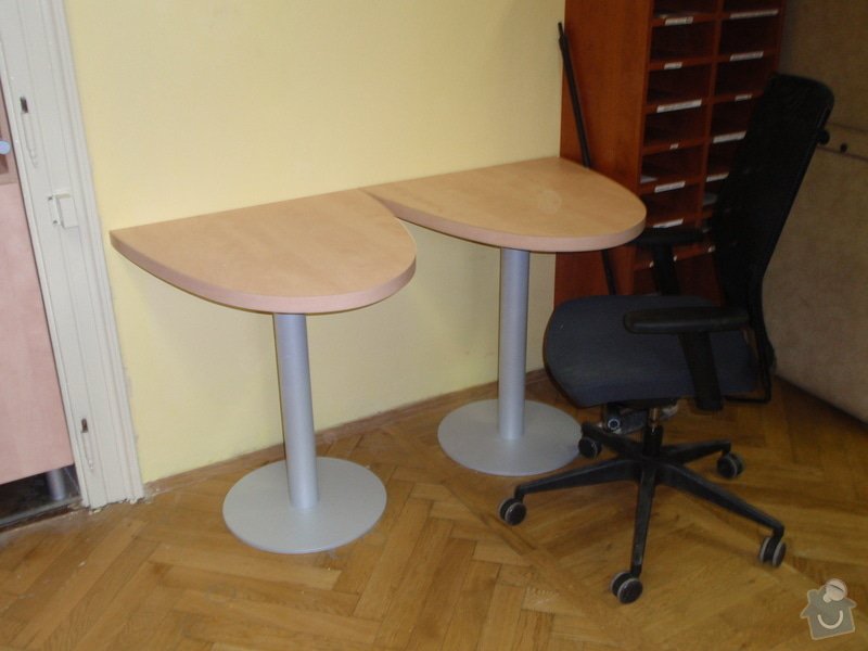 Výroba kancelářského nábytku + SDK příčka: P7012364