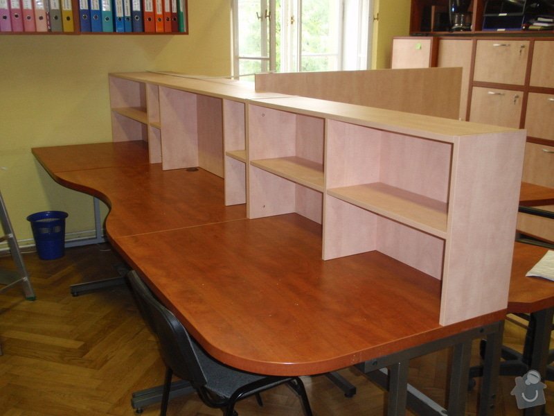 Výroba kancelářského nábytku + SDK příčka: P7012369