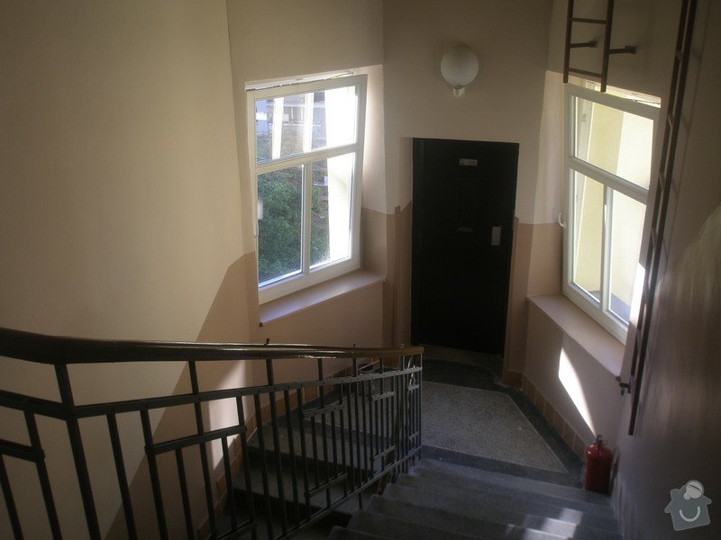 Rekonstrukce společných prostor domu na Vinohradech: P7230255