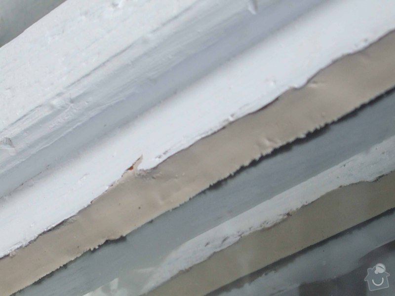 Zasklení několika prasklých oken při renovaci: DSCF2074_kopie