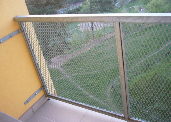 Zasklení balkonu - stav před realizací