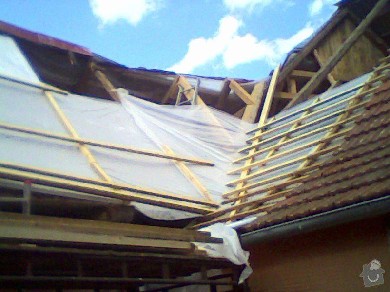 Rekontrukce střechy na selském stavení: IMG0310A