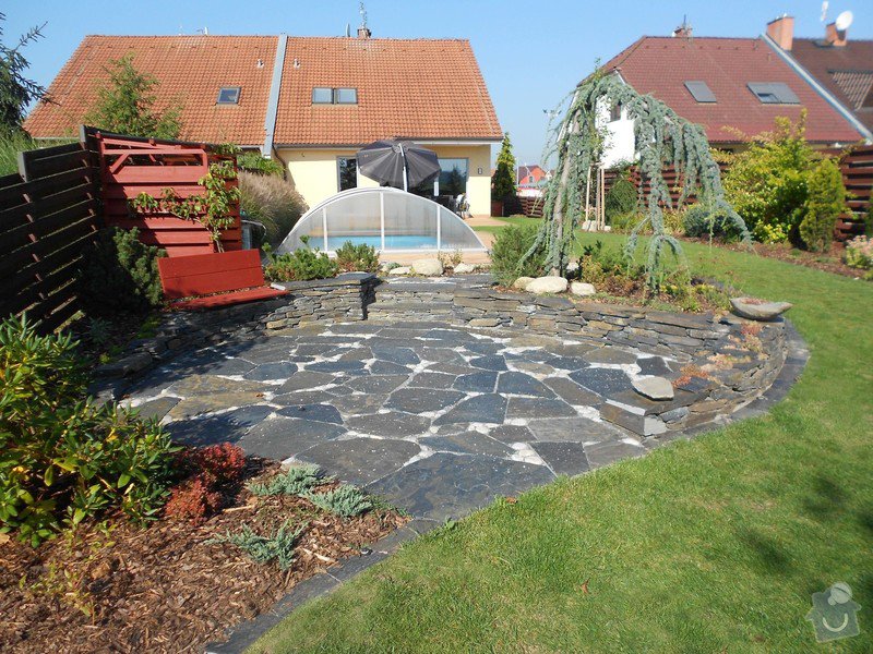 Rekonstrukce zahrady u rodinného domu: DSCN5053