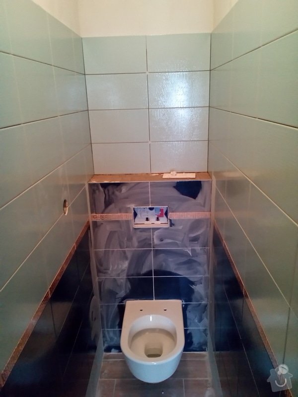 Kompletní rekonstrukce koupelny a WC: P_20160920_094227