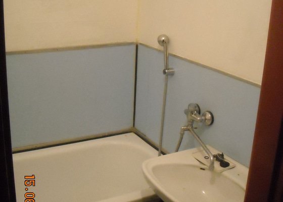 Rekonstrukce koupelny a wc v bytě
