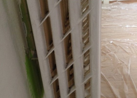 Výměna dvou litinových radiátorů v paneláku