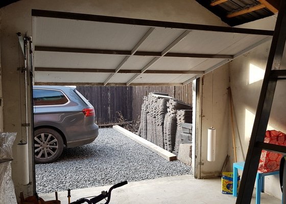 Dodání a instalace pohonu garážových vrat - stav před realizací