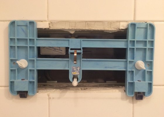 Oprava (výměna?) podomítkového splachovače WC
