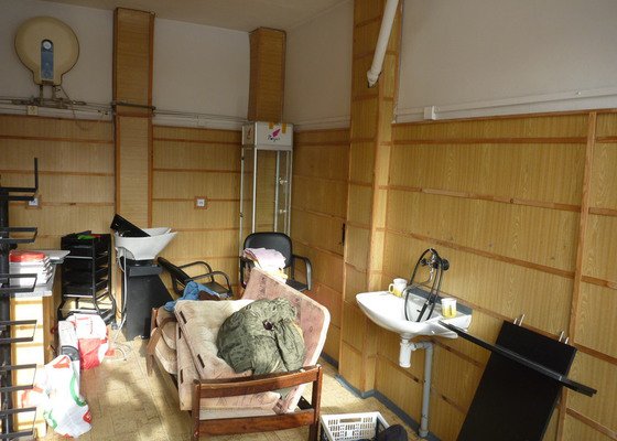 Kompletní rekonstrukce kadeřnického salonu