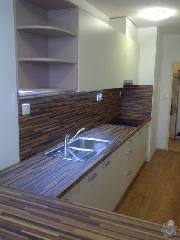 Rekonstrukce kuchyně a obývacího pokoje, výroba kuchyňské linky: IMG-20121205-00731