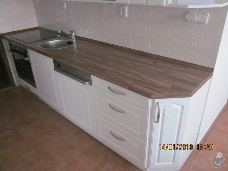 Výroba a montáž kuchyně v panelovém bytě: IMG_0830