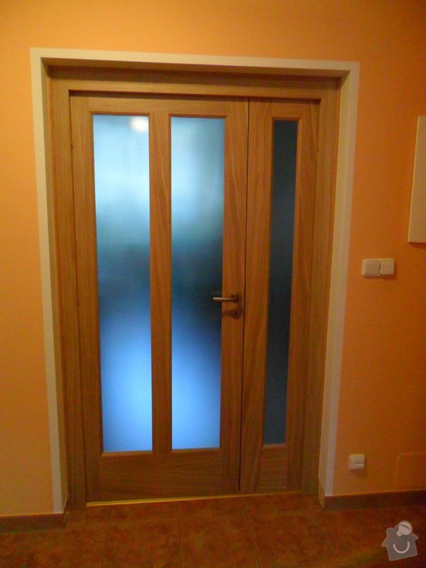 Masivní interiérové dveře včetně zárubně: SAM_0661_dvere_masiv