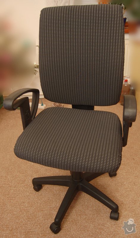 Čalounění sedáku a opěradla židle: DSC_0023_res