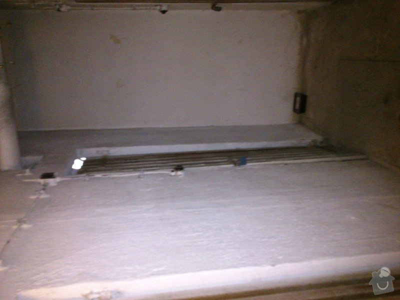 Nákup a instalace dveří do panelákové sklepní kóje: DSC_0157