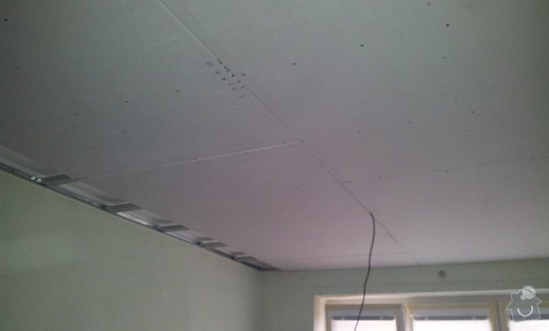 Oprava stropu a drobné úpravy elektro v bytě: 20130211_121852