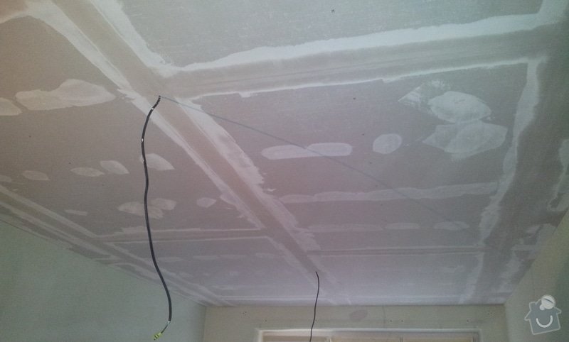 Oprava stropu a drobné úpravy elektro v bytě: 20130211_142046