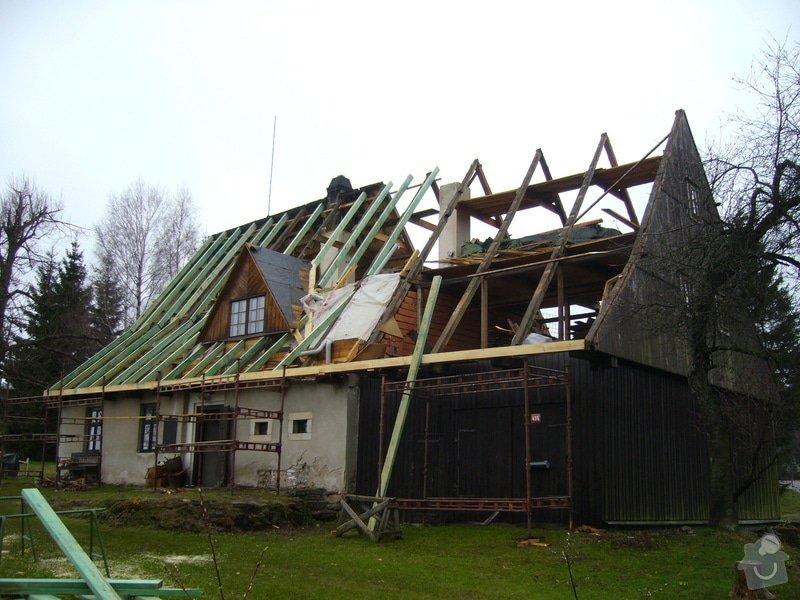 Rekonstrukce střechy: P1040387