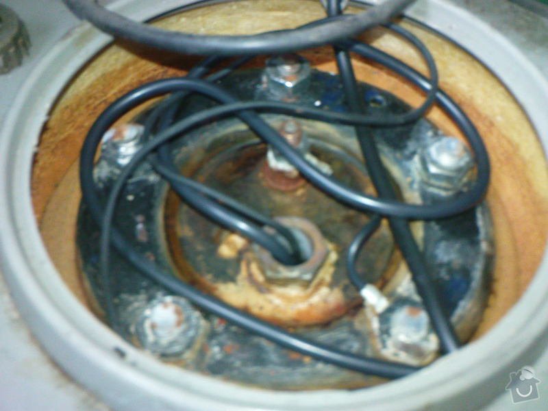 Oprava plynového kotle a regulace topení v podlaze: DSC00538