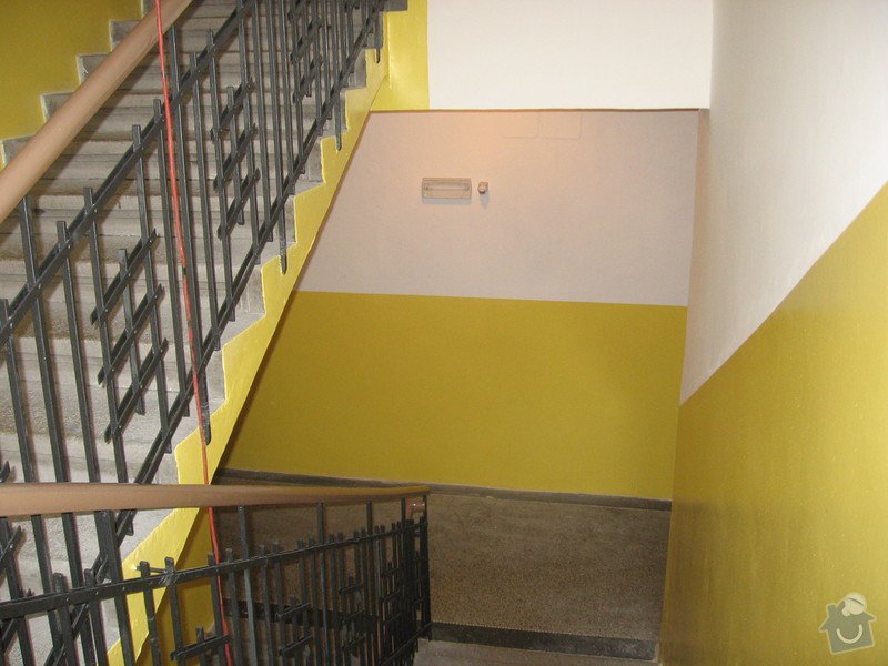 Výmalba a renovace zábradlí schodiště: 080