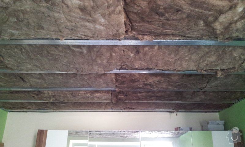 Odhlučnenie stropov v tehlovom byte Čelákovice: 20130304_120129