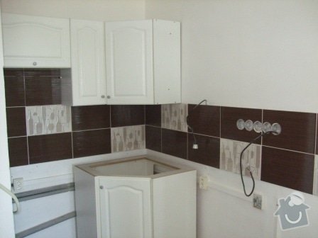Rekonstrukce kuchyně, obývacího pokoje a ložnice: DSCF2927