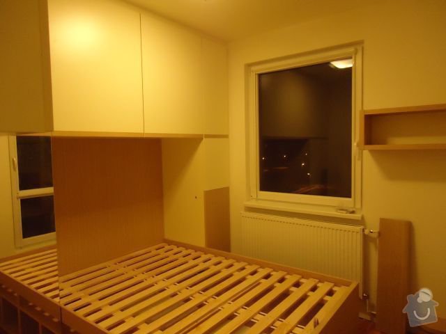 Zakázkový nábytek - ložnice, studentský pokoj: DSC02178