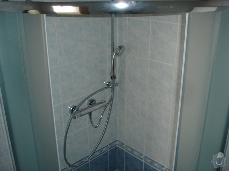 Částečná rekonstrukce bytu (koupelna, vymalování, koberce a drobné opravy): DSC00902