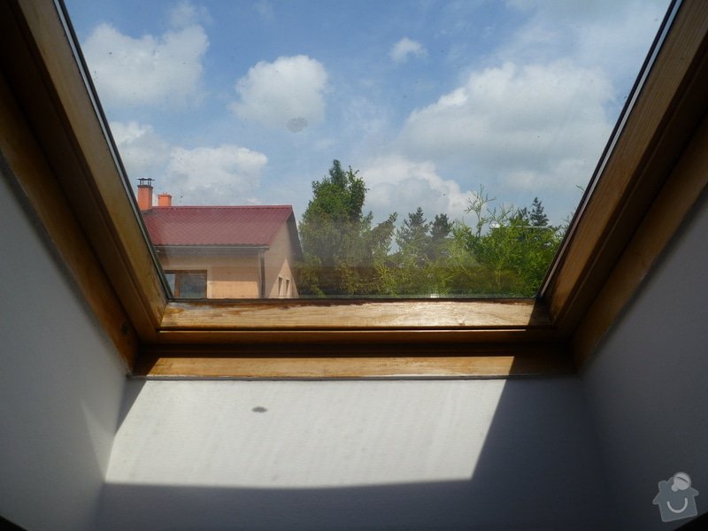 Natreni stresnich oken Velux: P1040223