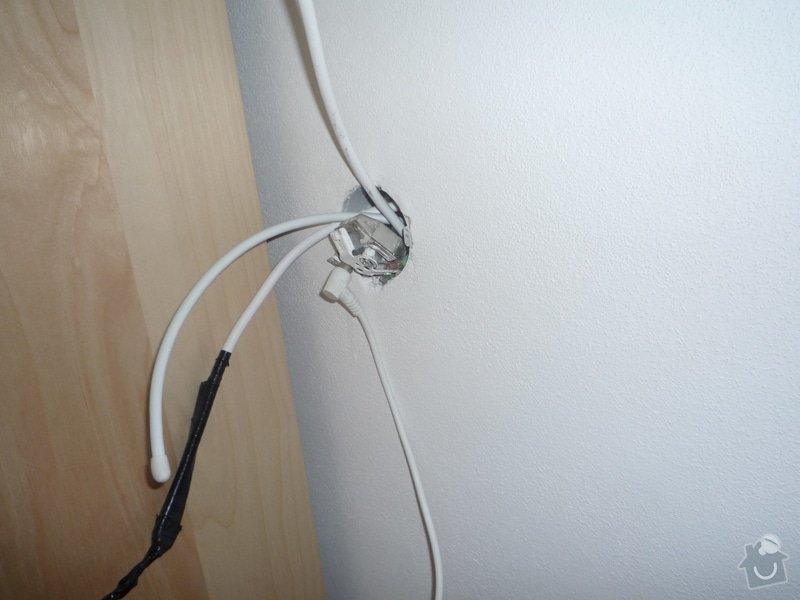 Zapojení anténních kabelů: P1060278