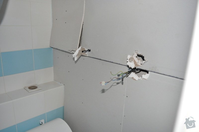Sádrokartonový strop v koupelně: DSC_0004